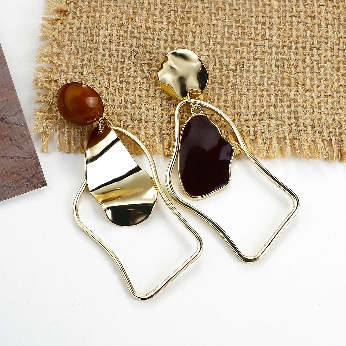Flo Mismatched Drop Earrings