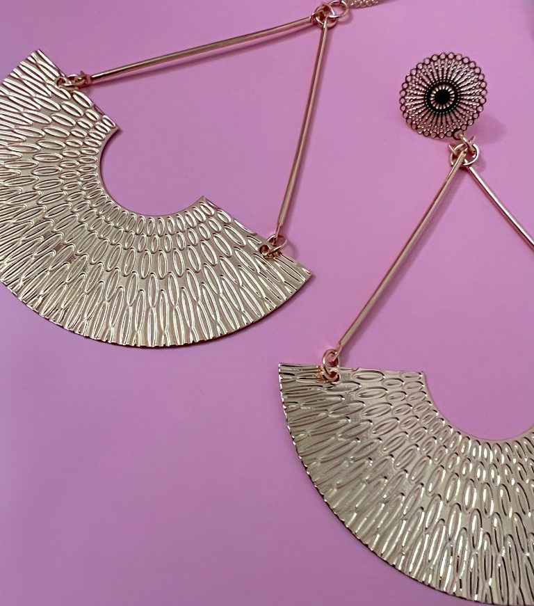 Perla Dangle Earrings