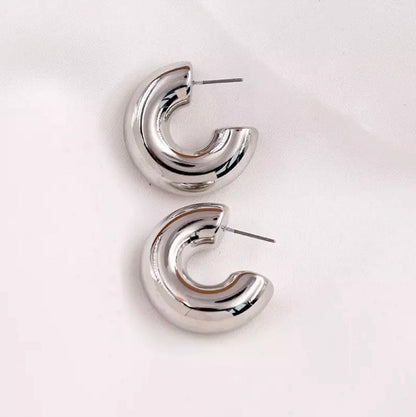 Luna Chunky Hoop Earrings