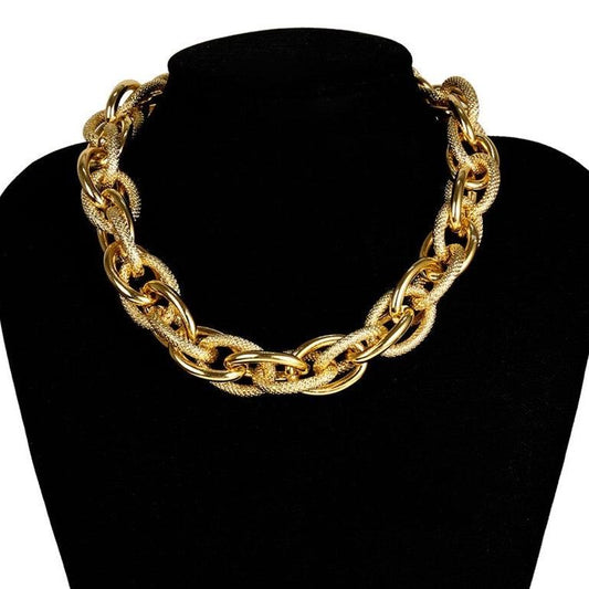 SAVANNAH Link Chunky Necklace