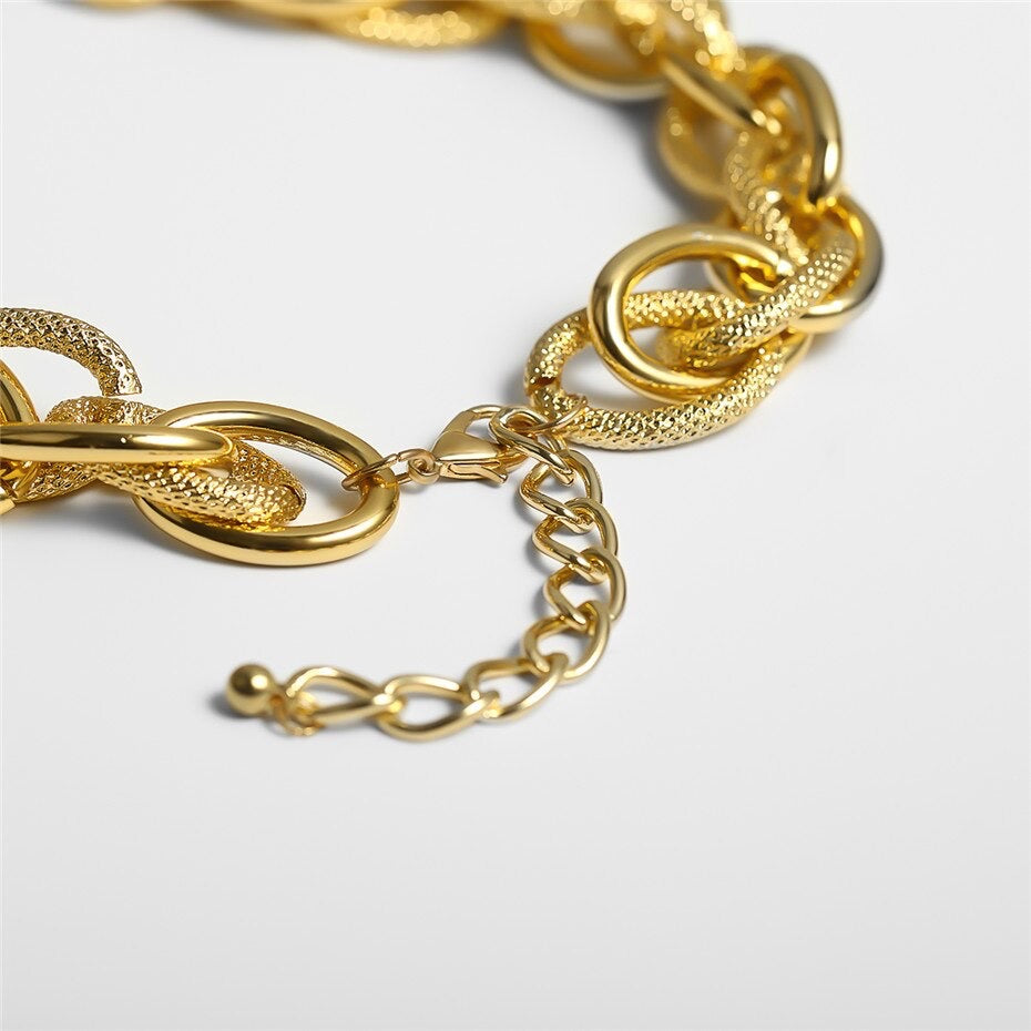 SAVANNAH Link Chunky Necklace